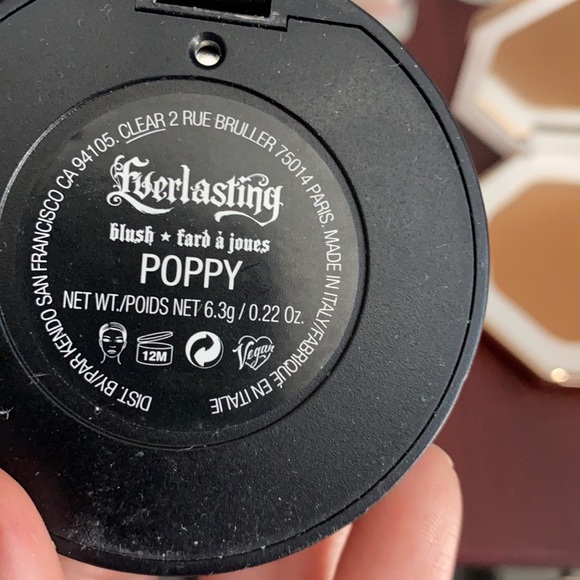 Makeup bundle - Picture 5 of 10